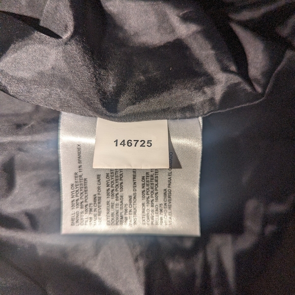 Michael Kors MK Designer Black Zip Up Puffer Jacket with Logo - Size XL - Picture 3 of 3